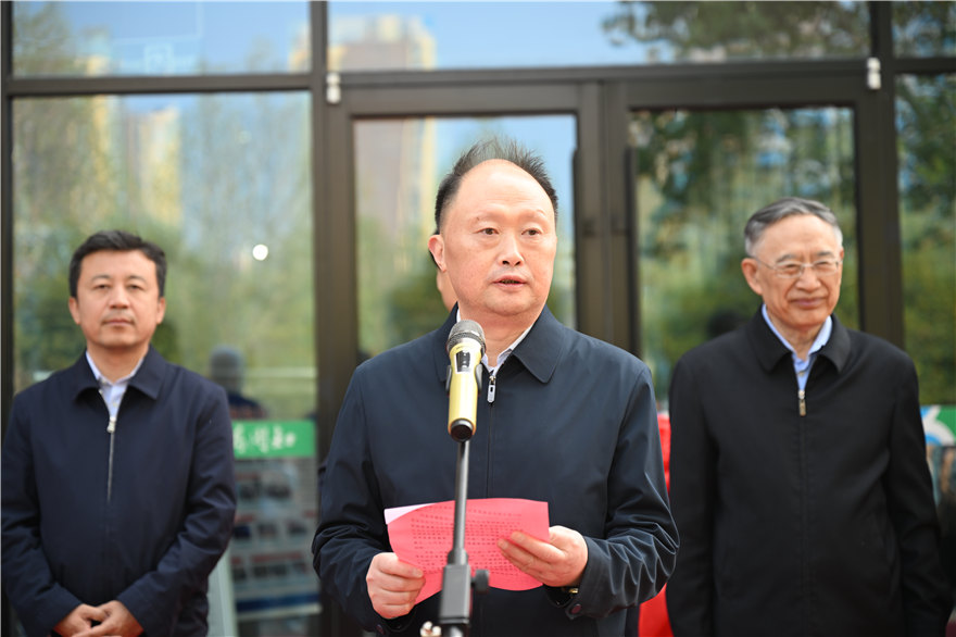 圖 (4).jpg
